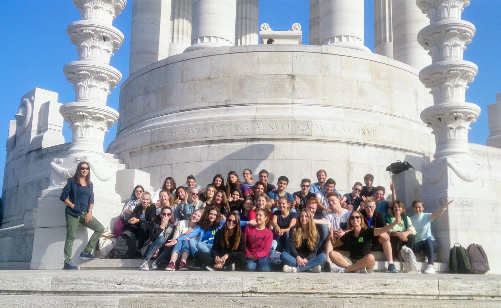 Ancona accoglie Emmen: studenti olandesi ospiti del Savoia Benincasa Grande successo per il progetto di gemellaggio.
