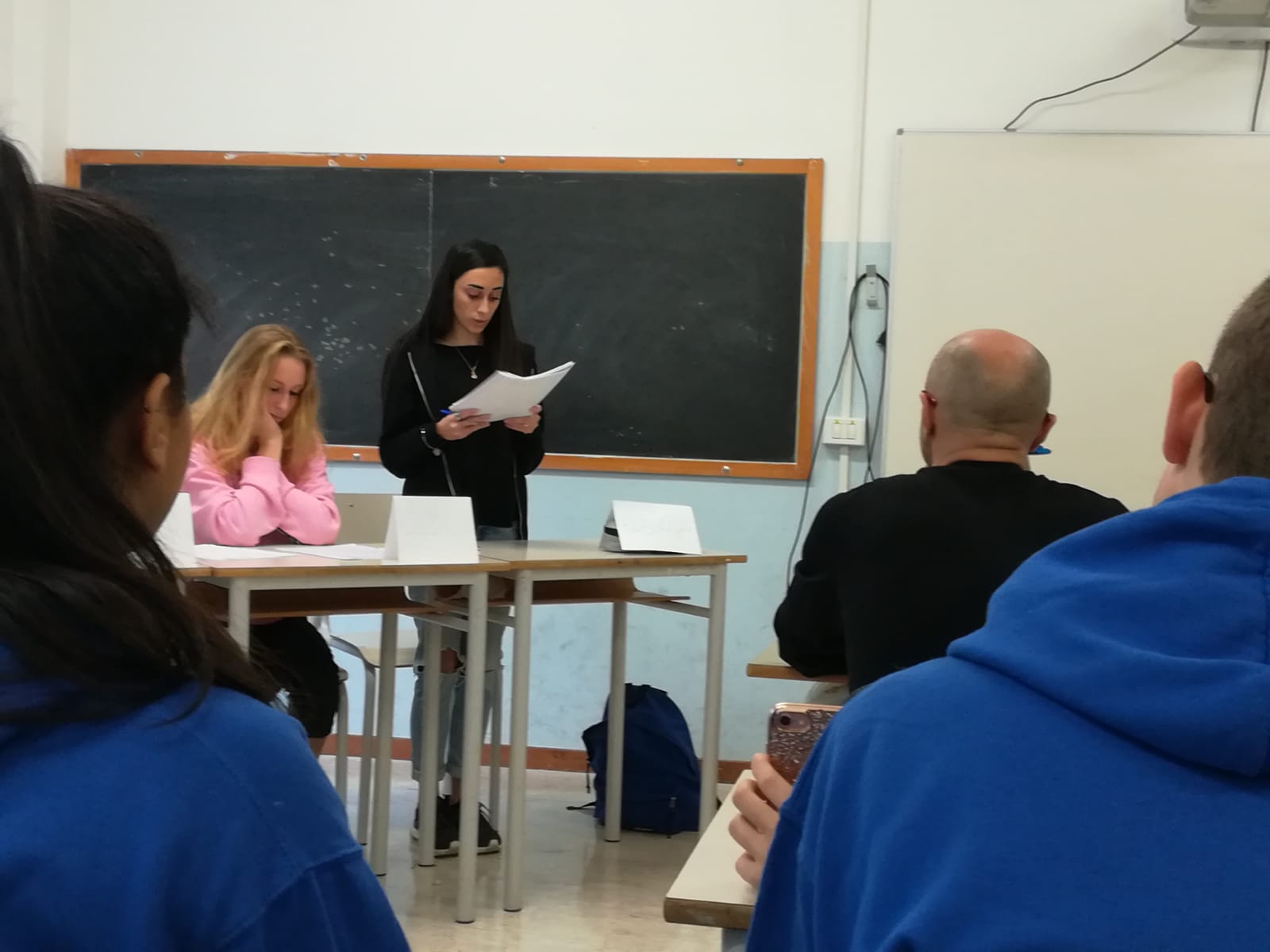 DEBATE DAY, LO SCETTRO AL VOLTERRA ELIA. TRA I TEMI PROPOSTI LA STREET ART E IL NUMERO CHIUSO ALL'UNIVERSITA'