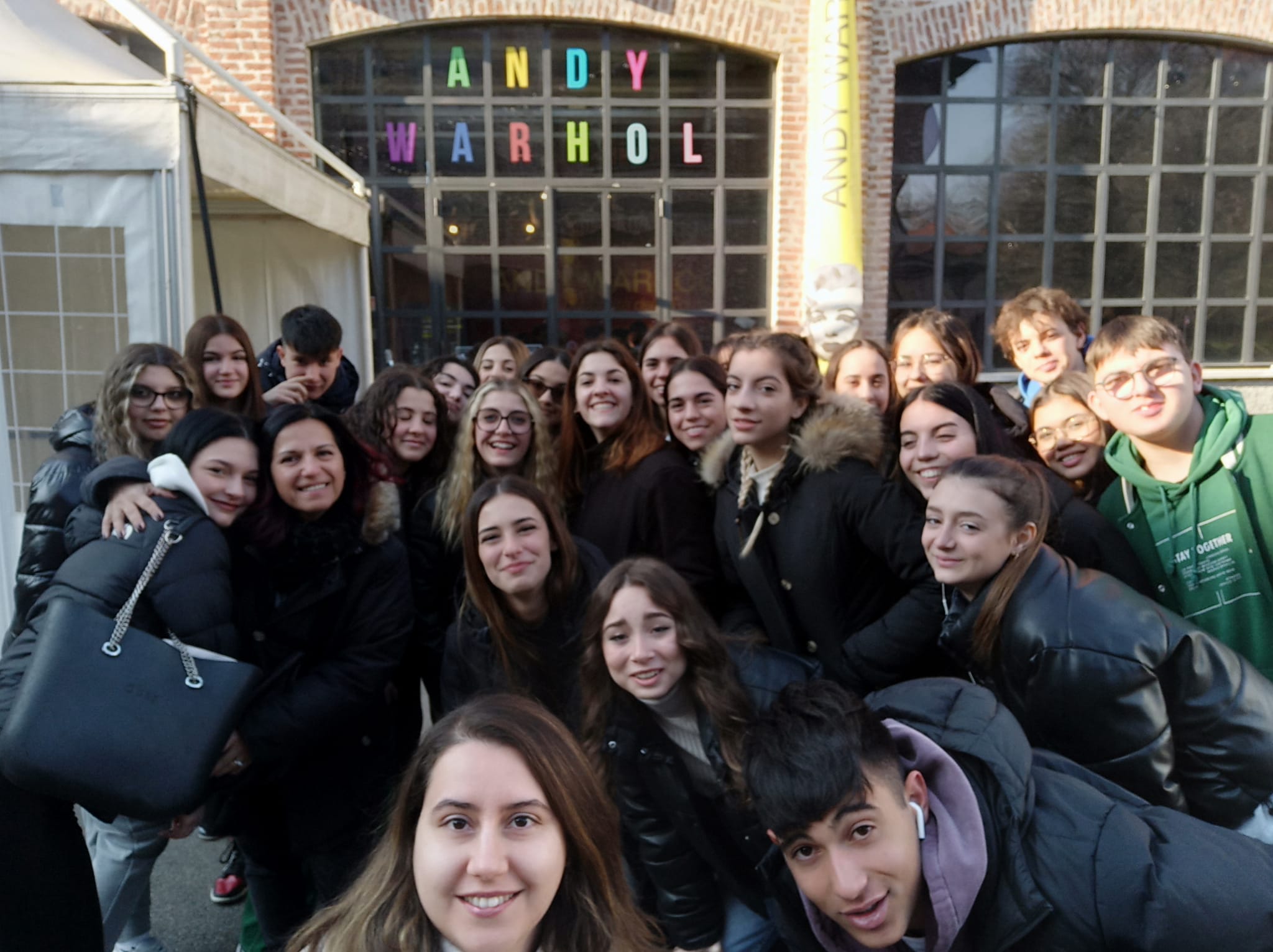LE CLASSI 3A, 4A, 4B, 5A INDIRIZZO TURISMO ALLA BIT DI MILANO